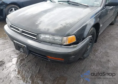 1992 Honda Accord Lx from USA, damaged, VIN 1HGCB7652NL013813
